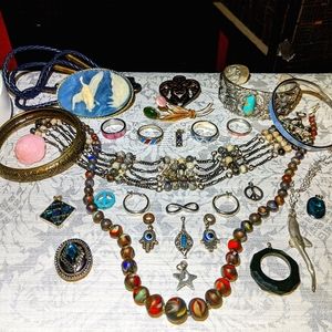Unique vintage jewelry lot